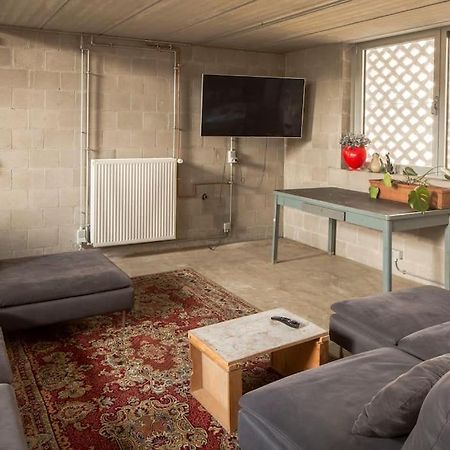 Mari'S: Multifunctional Shelter With Big Garden Villa Gent Ngoại thất bức ảnh